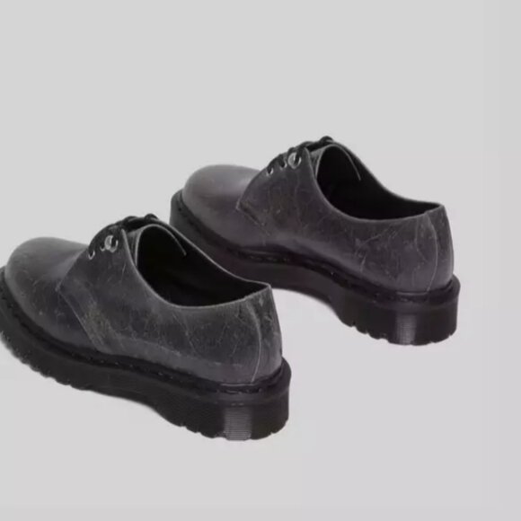 MADE IN ENGLAND ~ DR. MARTENS 1461 HERITAGE LEATHER OXFORD / DERBY MSRP$280 - Picture 11 of 16